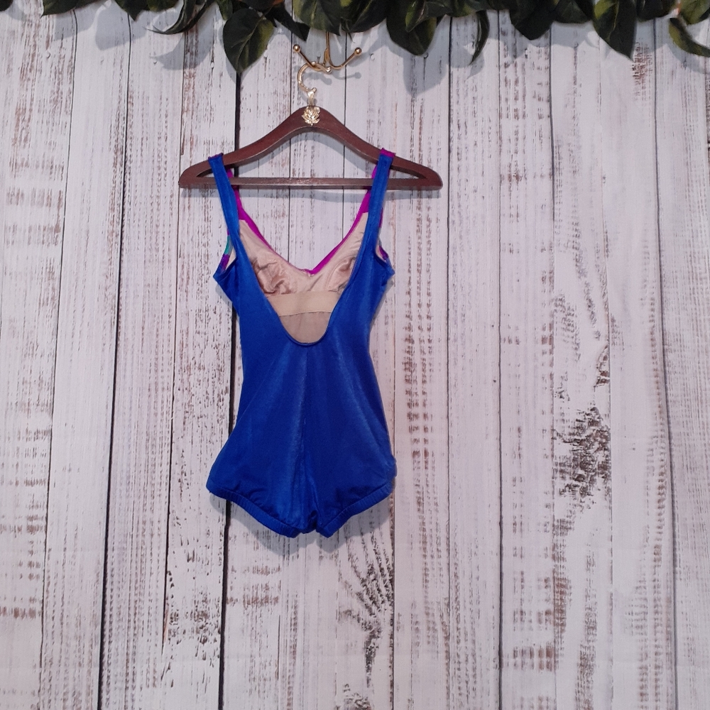 Slim Allure v neck color block swimsuit open back - Picture 4 of 10